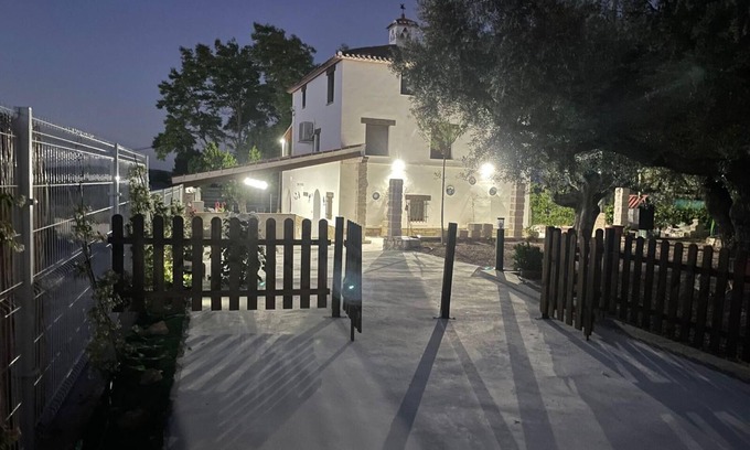 Moratalla House | Country House 'Antonio' with Private Pool, Wi-Fi and Air Conditioning