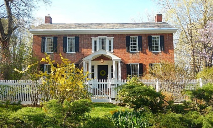 Queensbury Bed & Breakfast | Country House Bed & Breakfast
