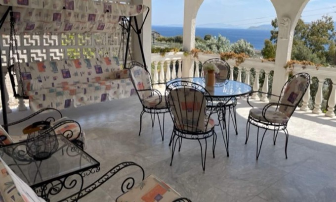 Agii Theodori House | Country house by the Sea 200m with garden