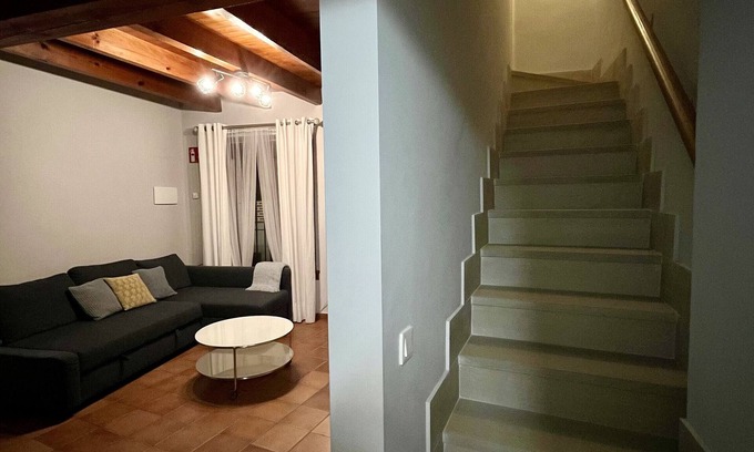 Alaejos House | Country House 'Casa Rural La Chiquitita' with Mountain View