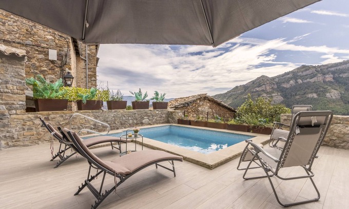 Conca de Dalt House | Country House 'Cova Cuberes' with Mountain View, Private Pool and Wi-Fi
