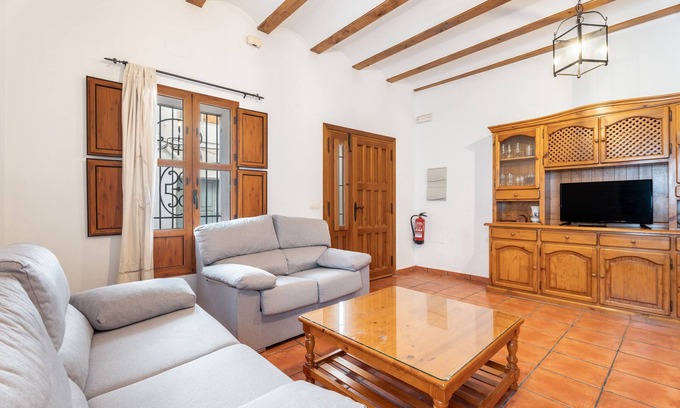 Chulilla House | Country House 'Cueva De La Portería' with Mountain View and Wi-Fi