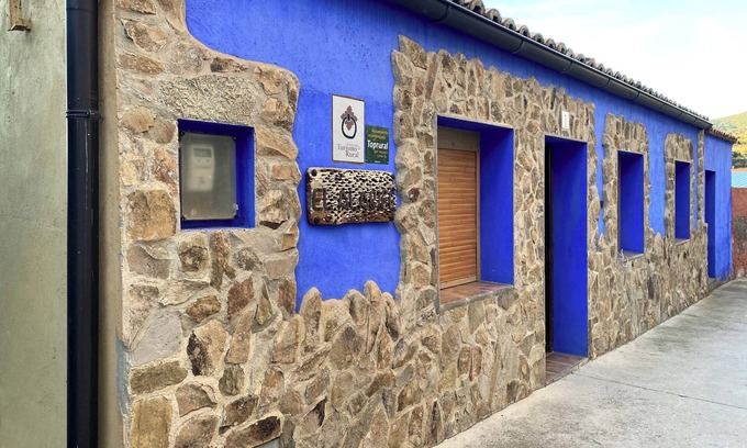 Sediles House | Country House 'El Alarife' with Mountain Views, Wi-Fi and Air Conditioning