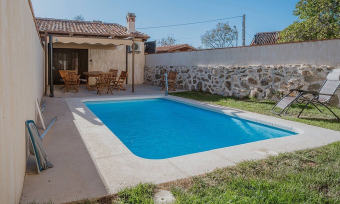 Aldeasaz House | Country House 'El Rincon' with Mountain View, Wi-Fi and Air Conditioning
