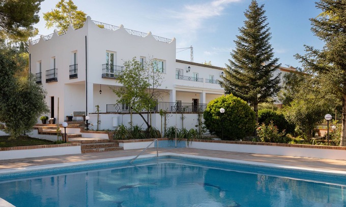 Ronda House | Country House 'Finca San Diego' with Mountain View, Wi-Fi and Air Conditioning