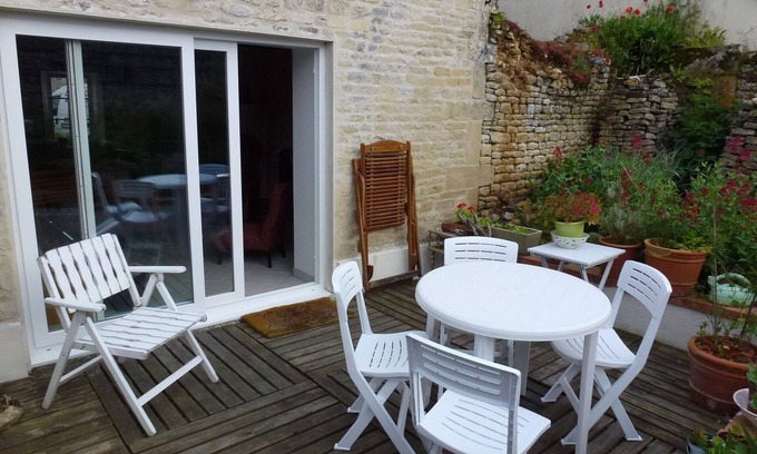 Secqueville-en-Bessin House | Country house in Normandy near the D-Day beaches and the sea.