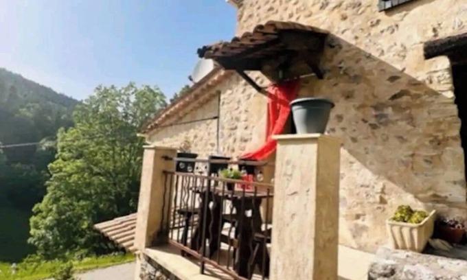 Ubraye House | Country house in Provencal village