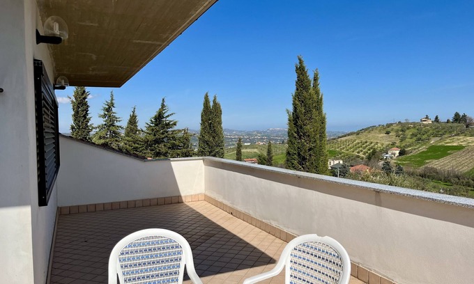 Pianella House | Country house