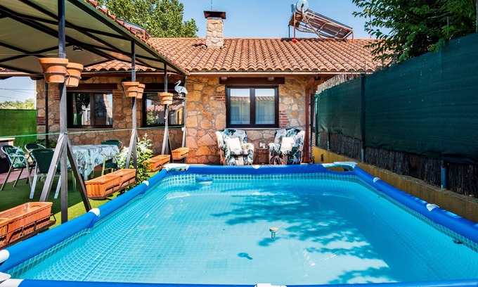 Zarapicos House | Country House 'La Casa Del Carpintero' with Private Pool, Private Terrace and Private Garden