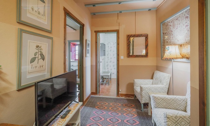 Moarves de Ojeda House | Country House 'La Era 2' with Mountain View, Private Garden and Wi-Fi