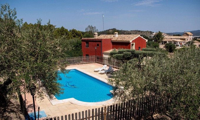 Caravaca de la Cruz House | Country House 'La Escuela Caravaca' with Mountain View, Wi-Fi and Air Conditioning