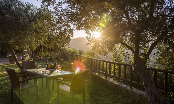 Milia House | Country House 'Malathiros 5' with Sea View, Wi-Fi and Air Conditioning