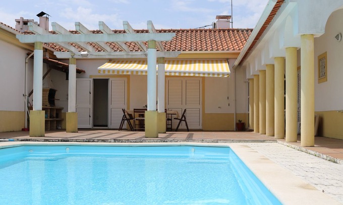 Eixo Cottage | Country House near Aveiro with Private Pool