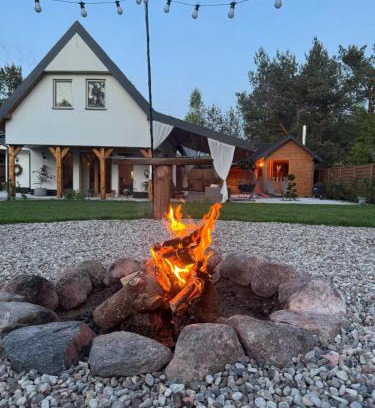 Dziemiany Villa | Country house