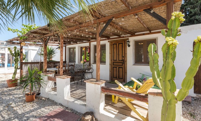 Torre-Pacheco House | Country House "Santa Ana Mini Resort" with Mountain View, Shared Pool & Wi-Fi