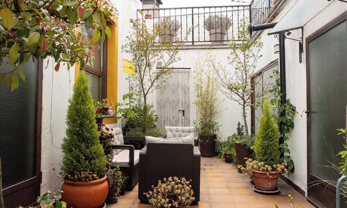 Martinamor House | Country House 'Torre Verde' with Shared Terrace and Wi-Fi