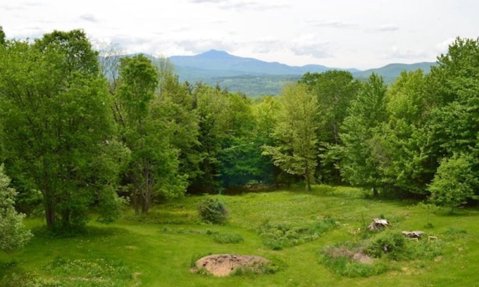 Waterbury Center Apartment | Country House Apartment