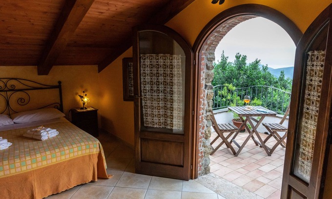 Laureana Cilento House | Country House Villa Nigro