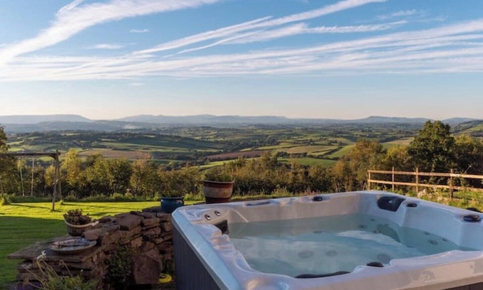 Chepstow House | Country House with Amazing Views, Hot Tub, Sleeps 14