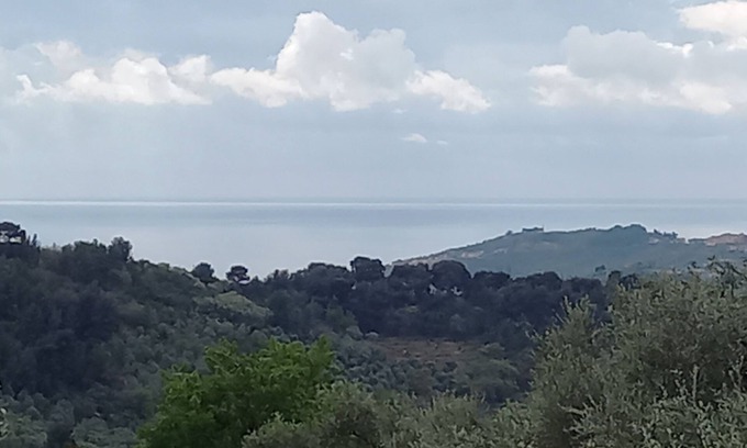 Imperia House | country house with sea view in secular olive grove