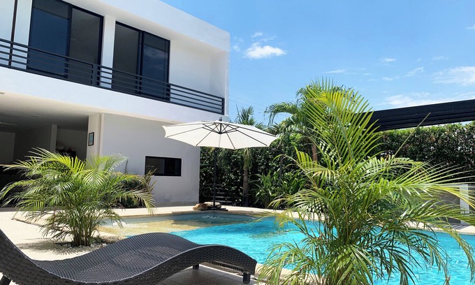 Girardot House | COUNTRY HOUSE WITH POOL IN GIRARDOT