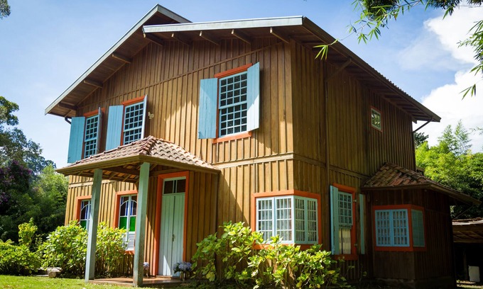 Goncalves Cottage | Country House - Wooden House