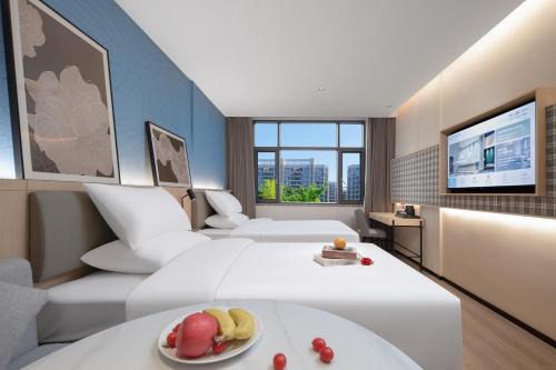 Jingzhou Hotel | Country Inn & Suite by Radisson, Jingzhou Shishou Embroidered Forest Avenue