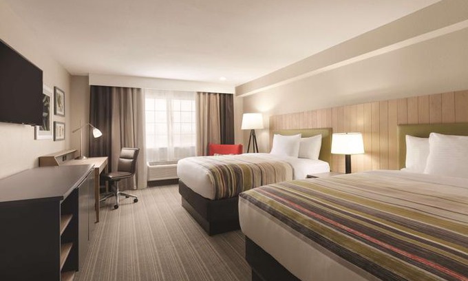 Bakersfield Hotel | Country Inn & Suites by Radisson Bakersfield CA