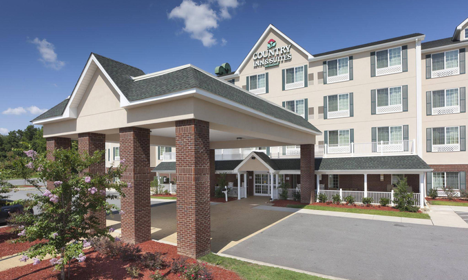 Rocky Mount Hotel | Country Inn & Suites by Radisson, Rocky Mount, NC