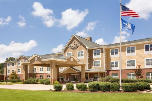 Pineville Hotel | Country Inn & Suites by Radisson, Pineville, LA