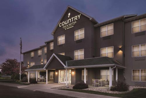 Waterloo Hotel | Country Inn & Suites by Radisson, Waterloo, IA