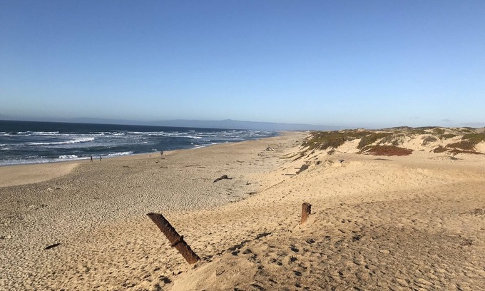 Marina Hotel | Country Inn & Suites by Radisson, Monterey Beachfront-Marina, CA