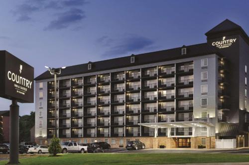 Gatlinburg - Pigeon Forge Hotel | Country Inn & Suites by Radisson, Pigeon Forge South, TN