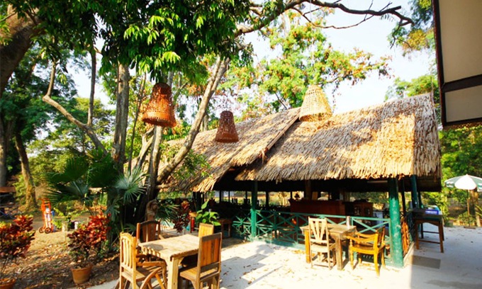 Nam Song Hotel | Country Lake Nature Lodge