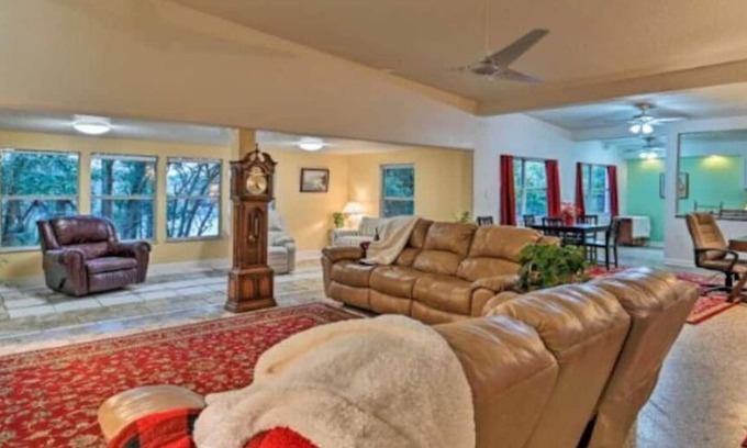 Fairvilla House | Country Like Home, Minutes from Disney Summer/Spring Discount Rate