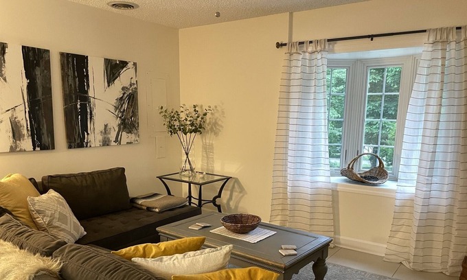 Whites Creek House | country living close to downtown