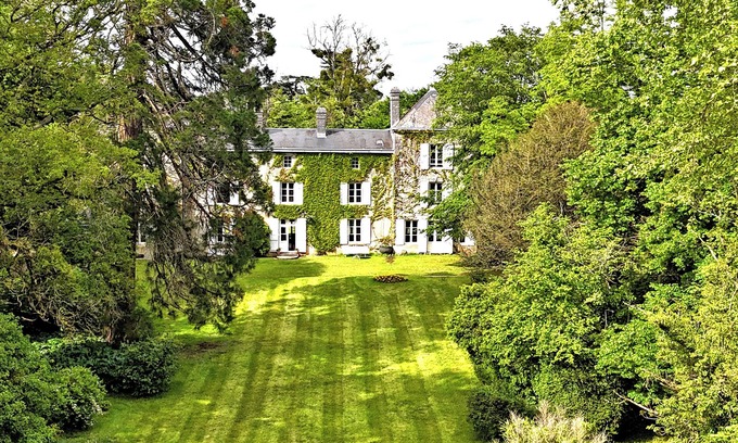 Clussais-la-Pommeraie House | Country Manor at La Pommeraie