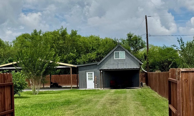San Benito Other | Country Nook farmhouse in San Benito