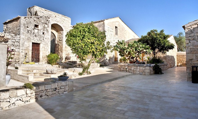 Noto House | Country resort - Borgo Alveria