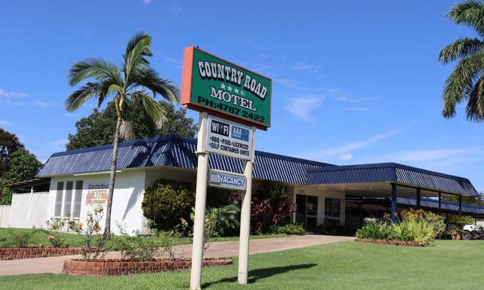 Charters Towers Hotel | Country Road Motel
