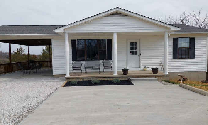 Williamstown House | Country Roads