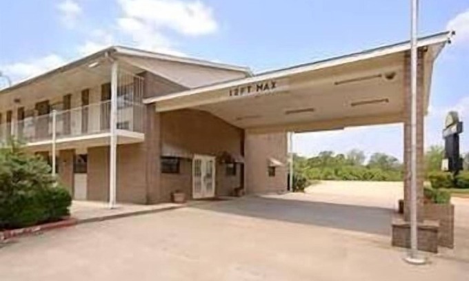 Tyler Hotel | Country Side Inn