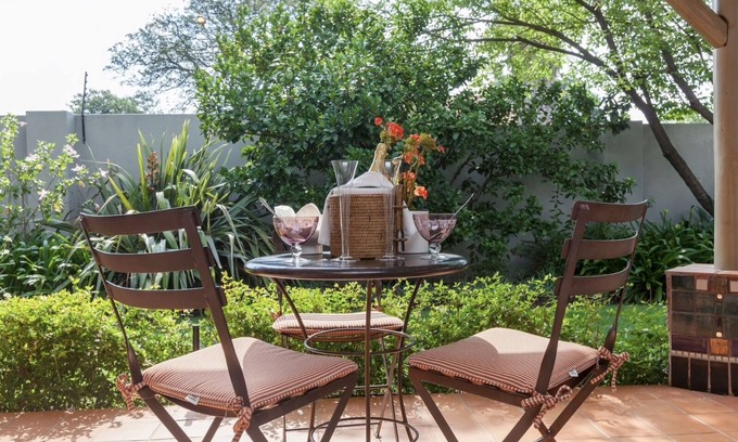 Greater Johannesburg Metropolitan Area Cottage | Country-style city living