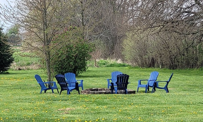Fremont Other | Country Sunrise Vacation Home. Close to Cedar Point and Lake Erie Islands
