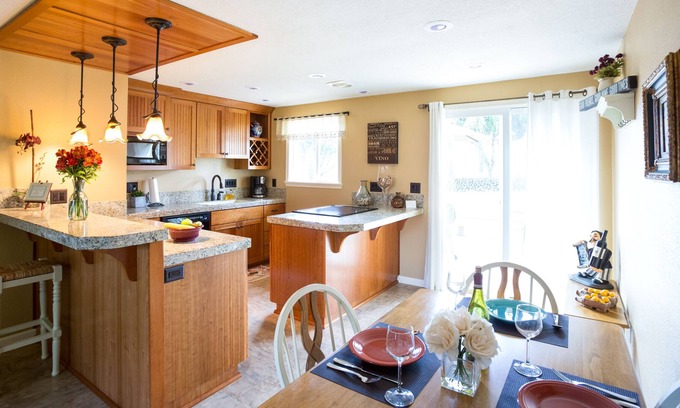 Carlton Cottage | Country View Cottage #1