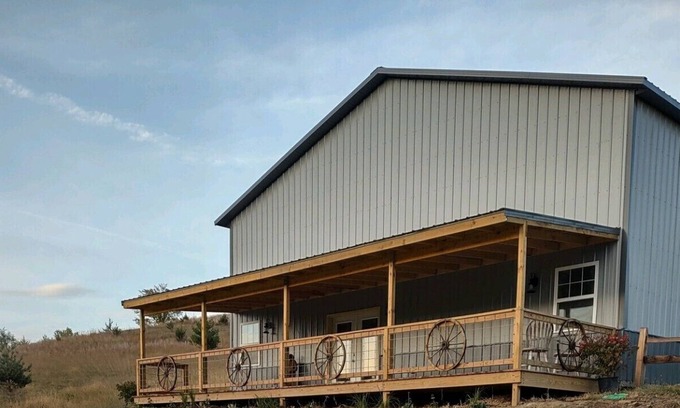 Fremont County House | +Country/western home, 35 minutes from Omaha, NE