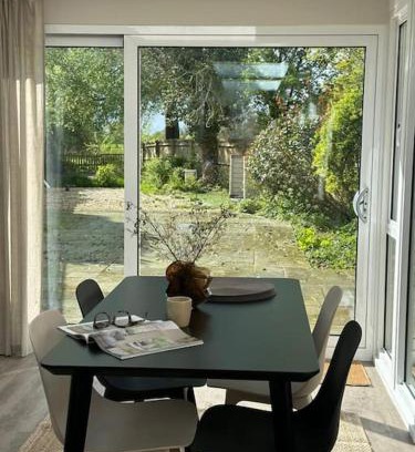 Hartwell Apartment | Countryside 2 bed cottage- Aylesbury