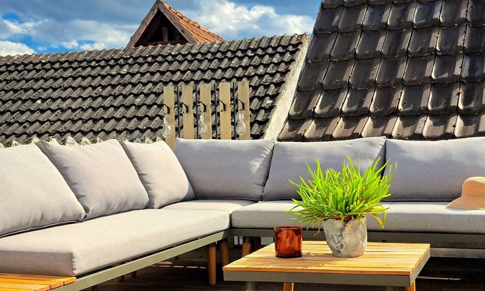 Kilianstadten Apartment | Countryside Charm & Art | 30 Min to Frankfurt Fair