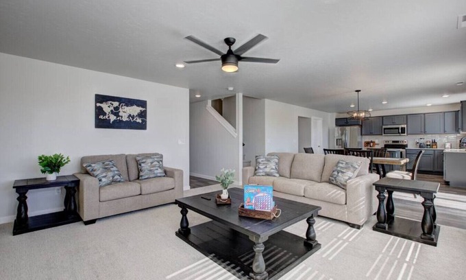 Nampa House | Countryside Classic with Firepit