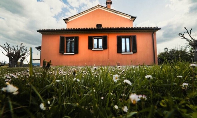 Urbania Apartment | Countryside Comfort in Urbania